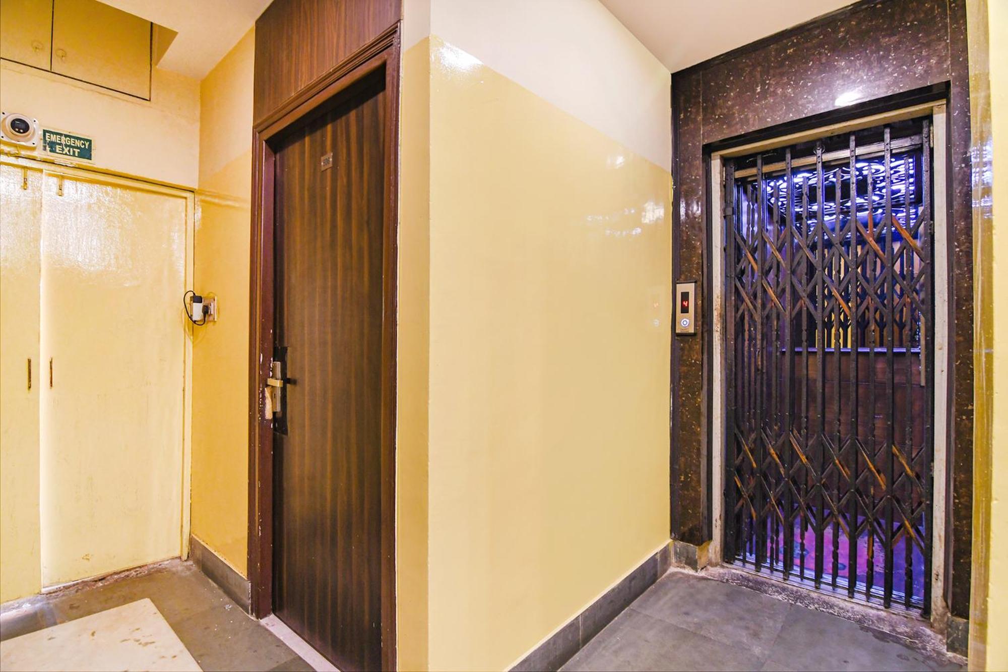 Fabhotel Aayash - Nr City Center Metro Station Kolkata Bagian luar foto