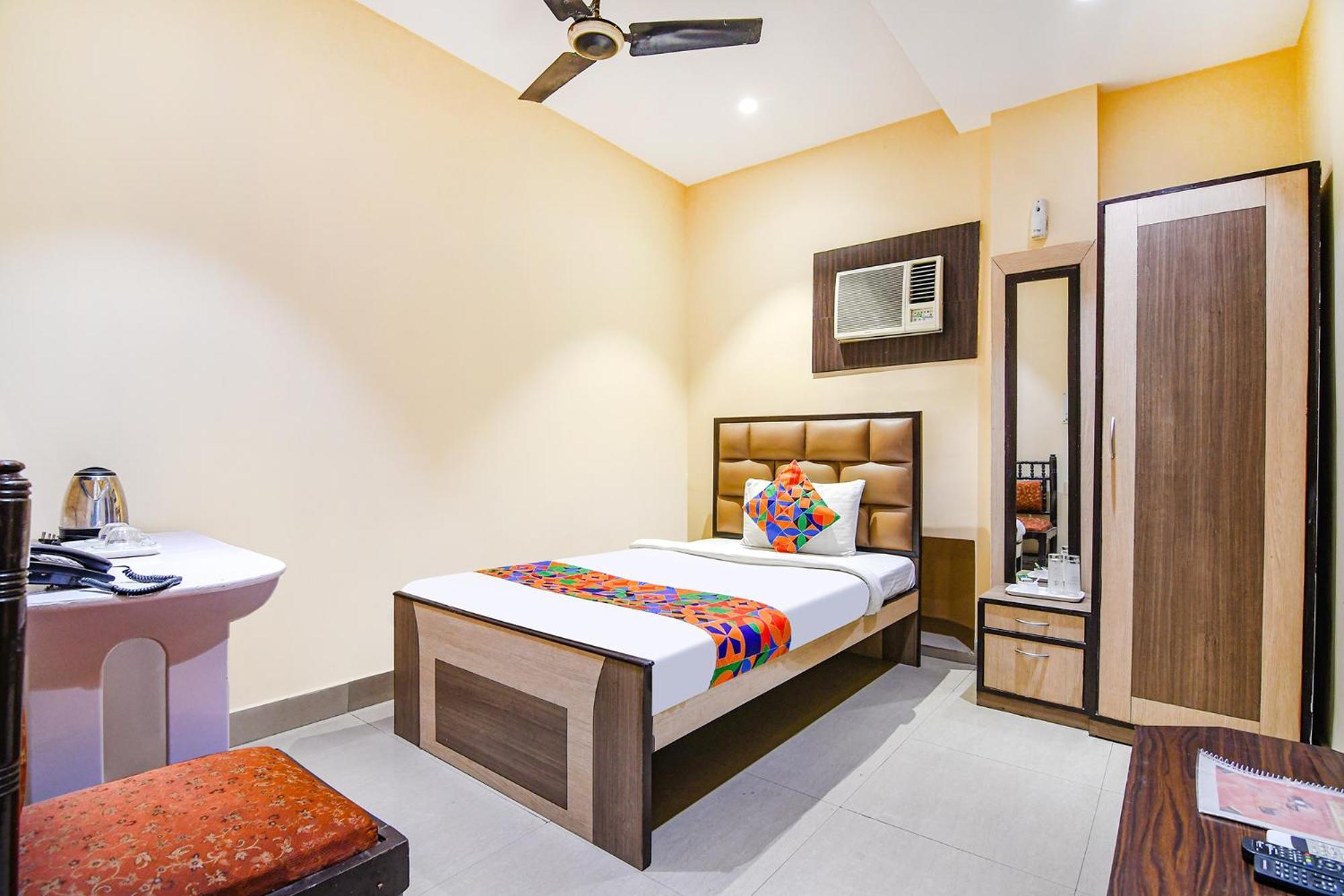 Fabhotel Aayash - Nr City Center Metro Station Kolkata Bagian luar foto